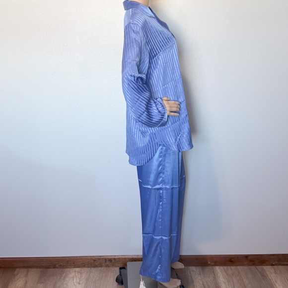 INNER MOST Two Piece Nightwear (Size Medium) - Picture 12 of 15